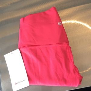 NWT! Fuchsia Pink Aligns